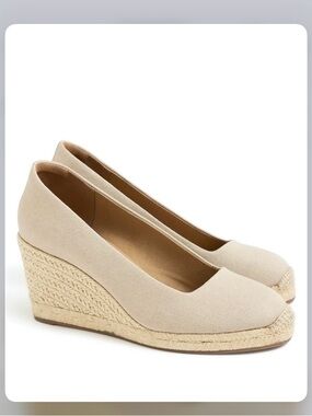 🆕- J. Crew Canvas Espadrille Wedge Pumps. Size: 8.5